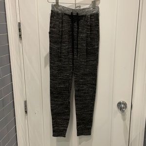 Splendid gray joggers